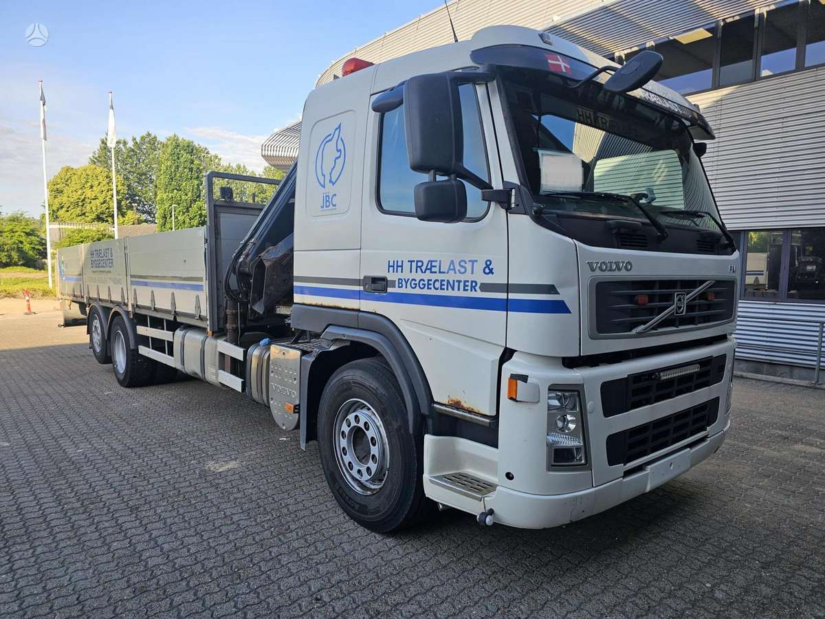 Volvo FM300, crane trucks