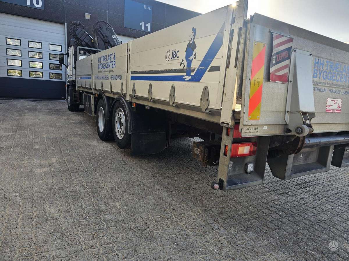 Volvo FM300, crane trucks
