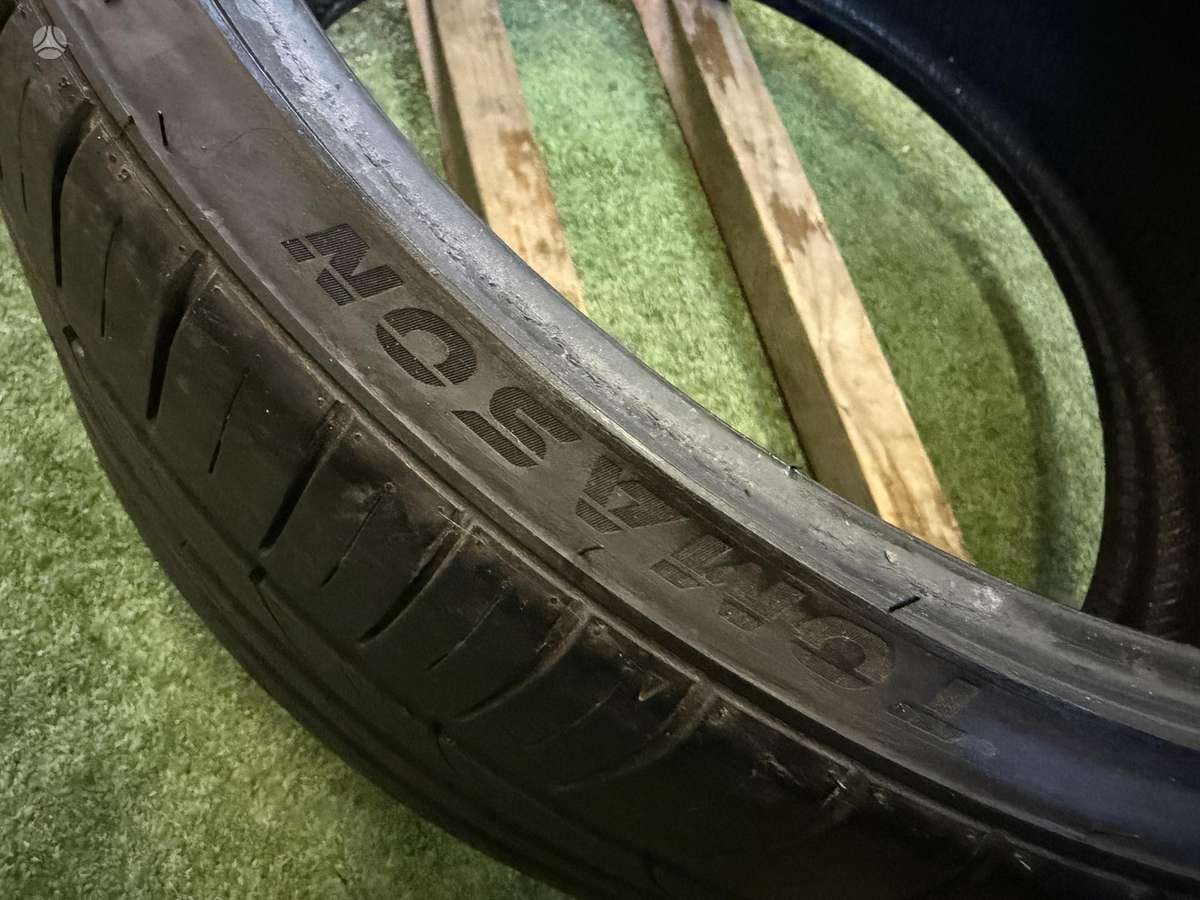 Mickey Thompson 4mm, 2019m., summer 235/30 R20