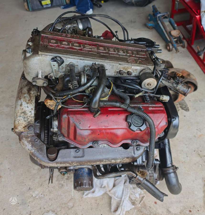 Nissan 300 ZX engine