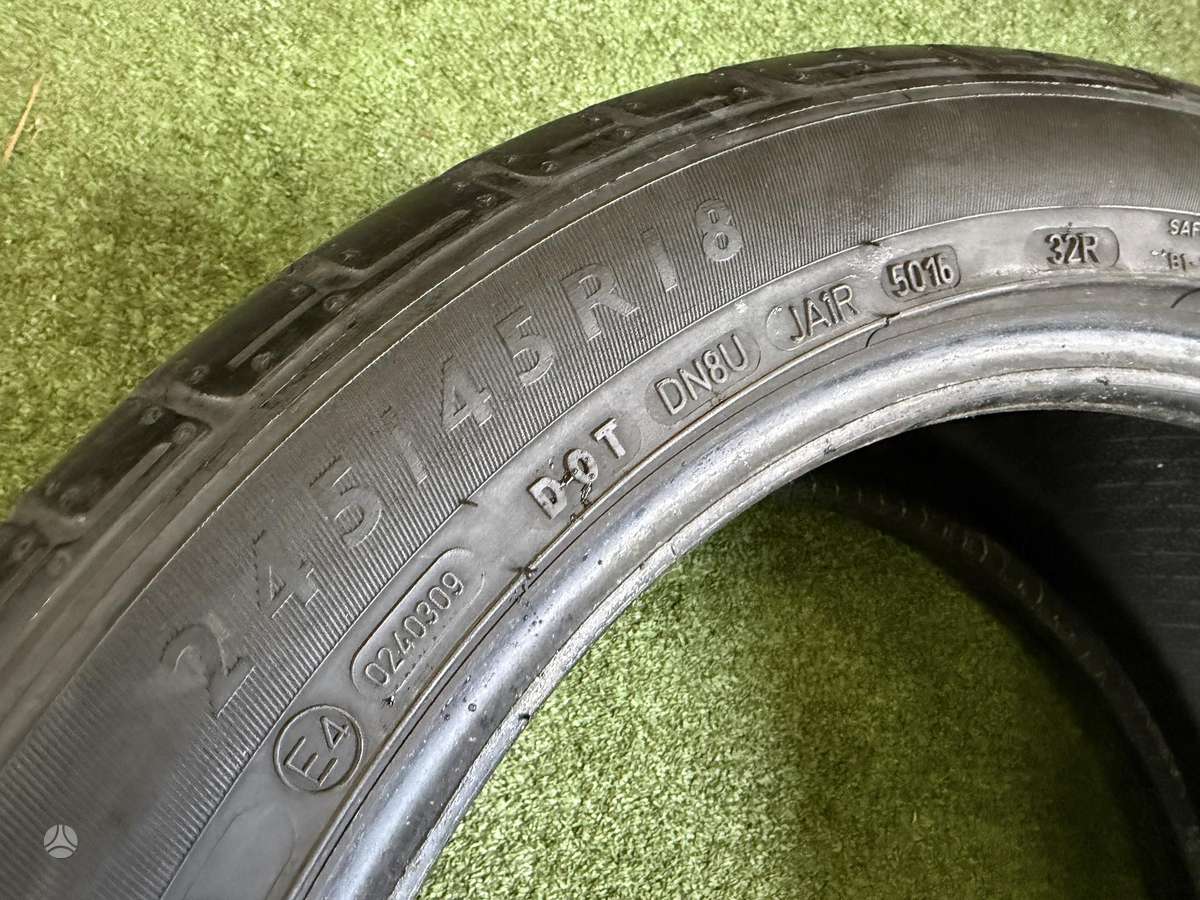 Dunlop 5mm, vasarinės 245/45 R18