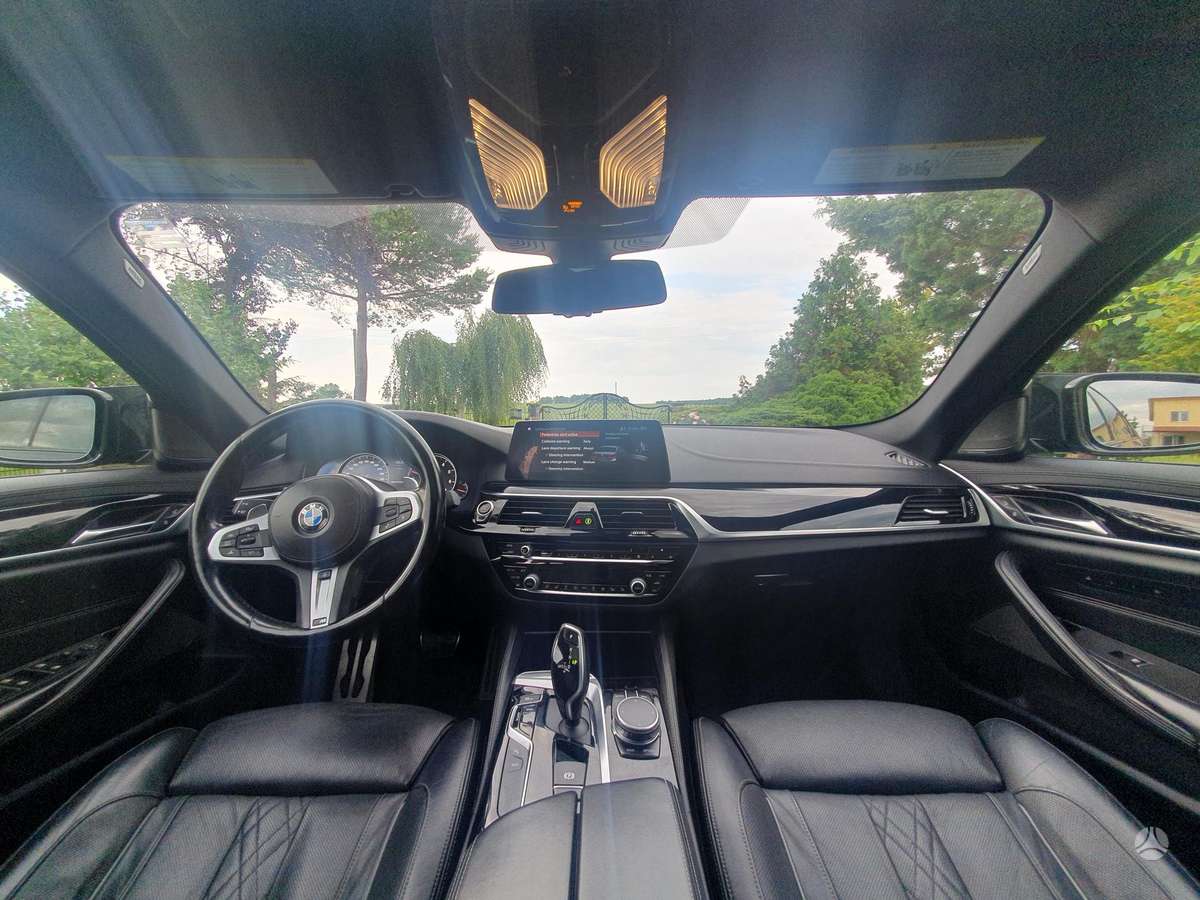 BMW M550, 4.4 l., Седан