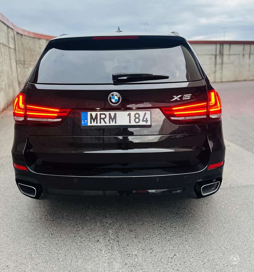 BMW X5, 3.0 l., off-road / crossover
