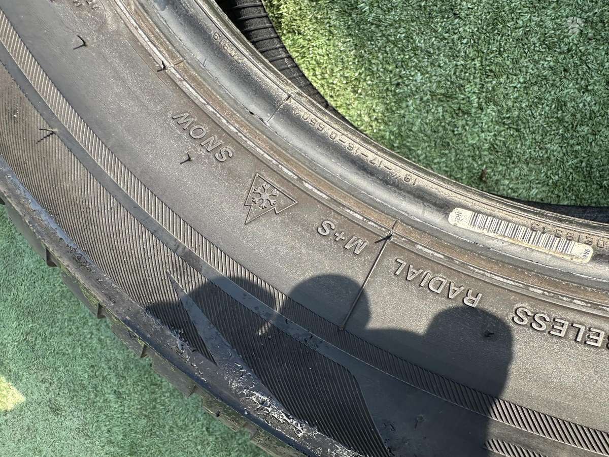 Bridgestone 5mm, 2020m, всесезонные 225/60 R18