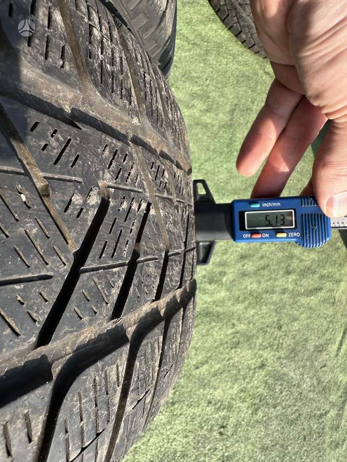 Pirelli 5mm, 2023m, всесезонные 215/65 R17