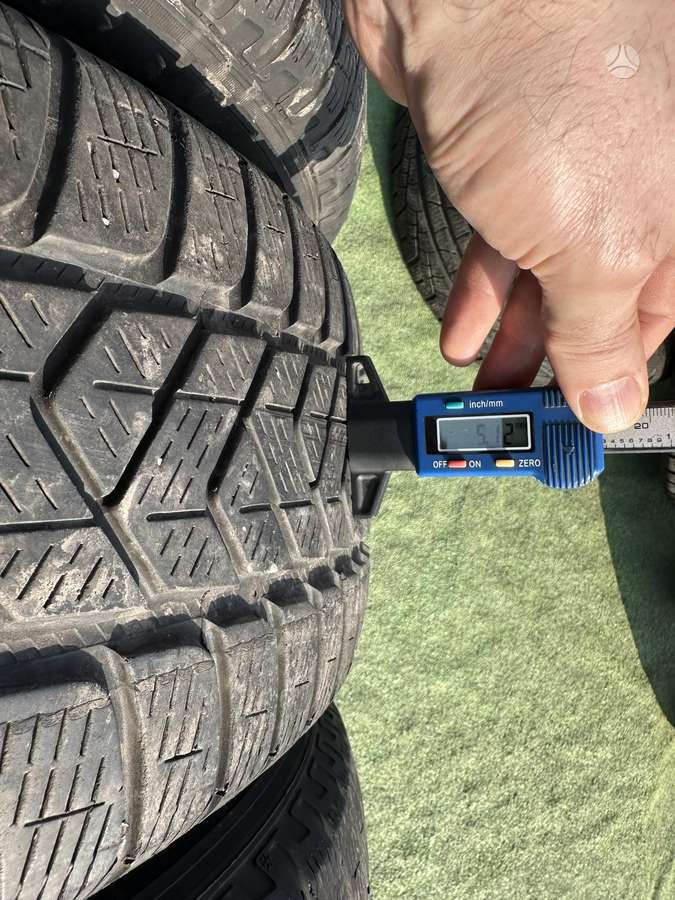 Pirelli 5mm, 2023m, всесезонные 215/65 R17