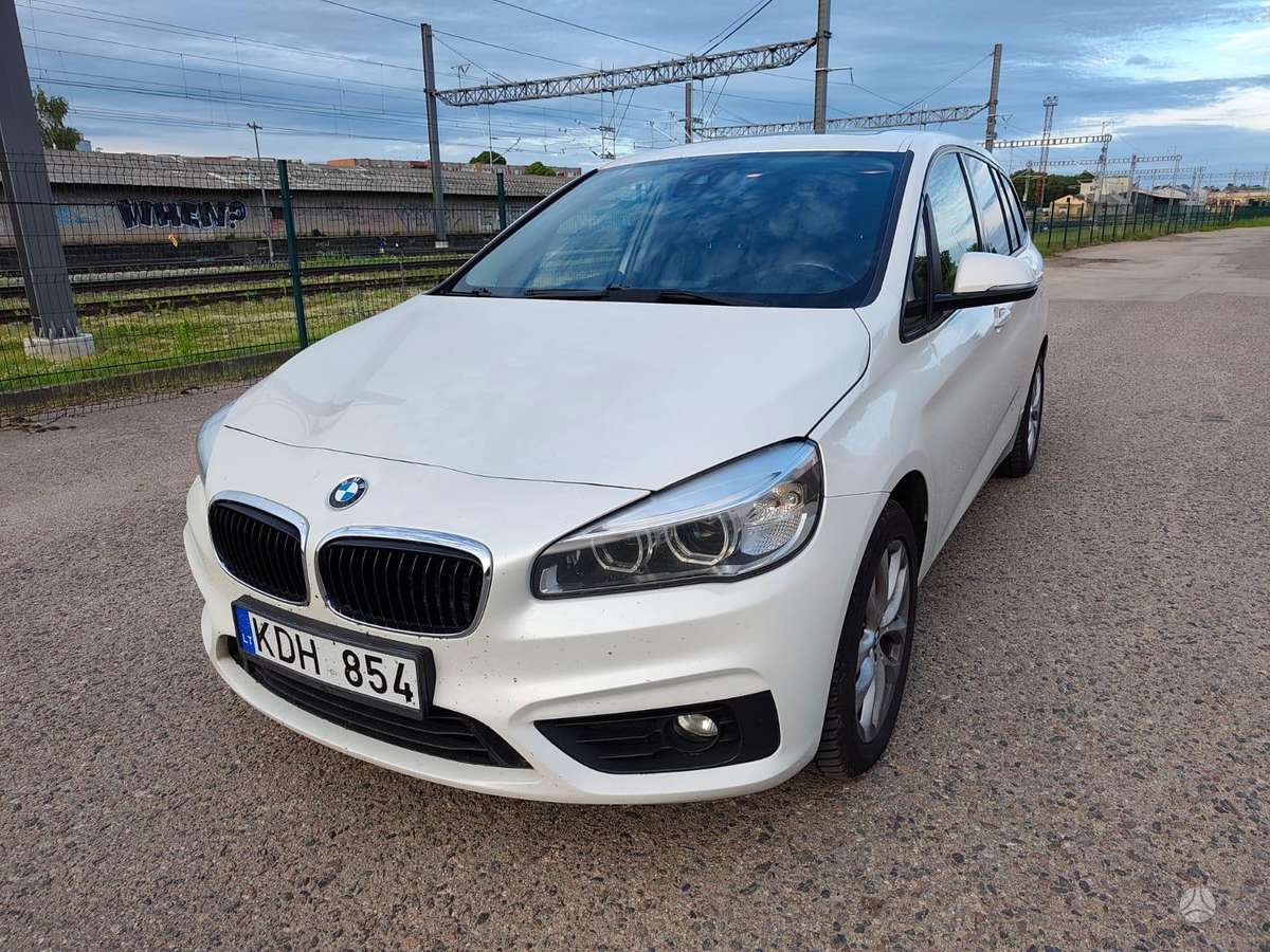 BMW 2 serija, 2.0 l., Минивэн