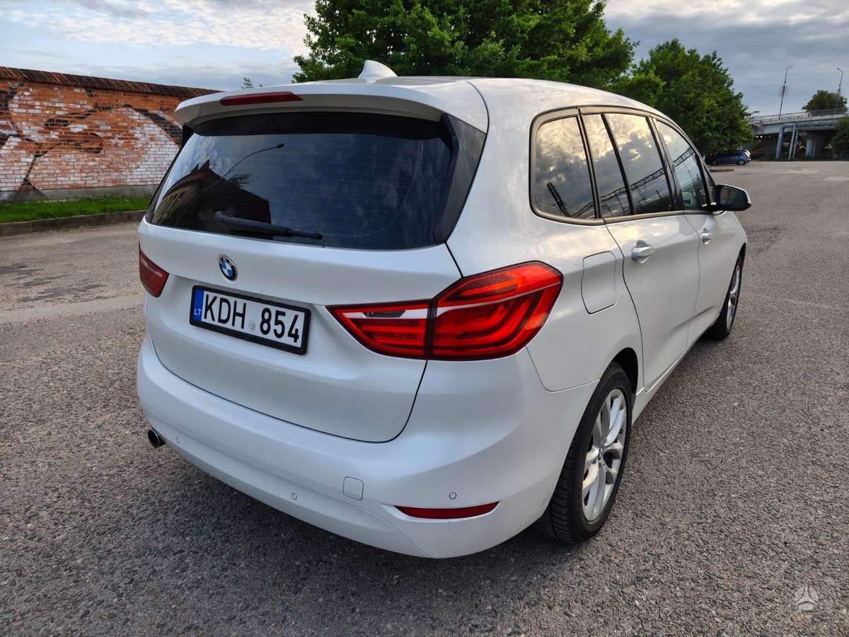 BMW 2 serija, 2.0 l., Минивэн