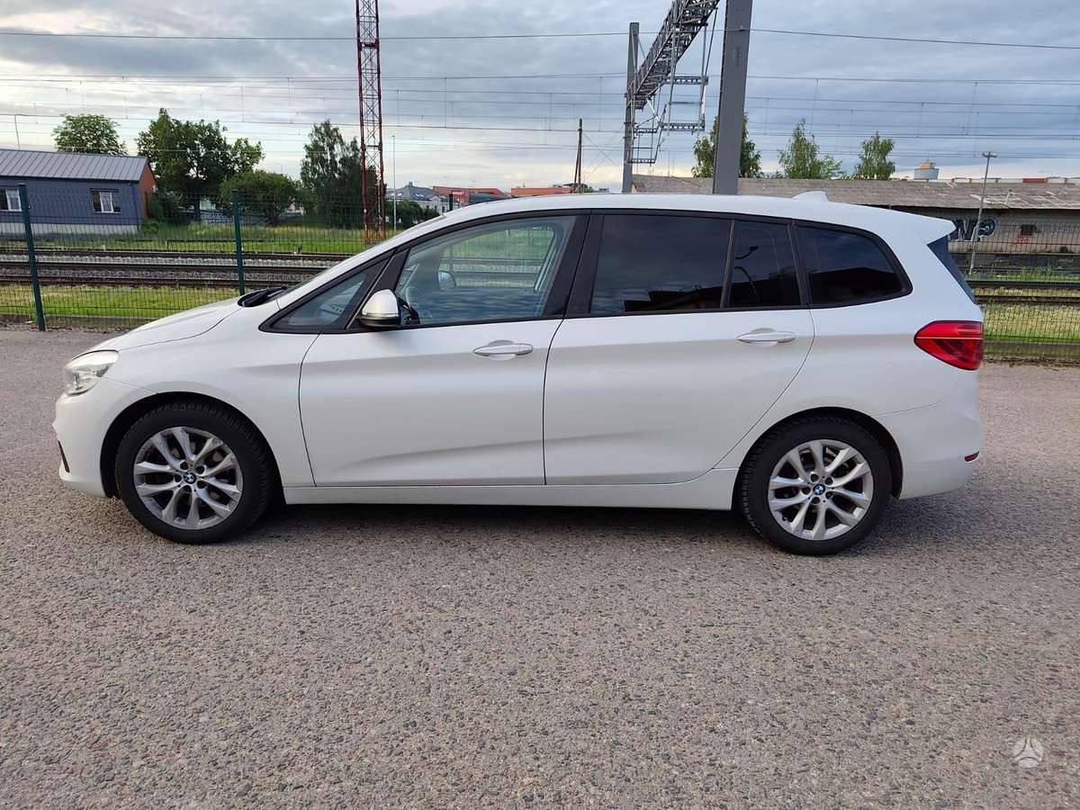 BMW 2 serija, 2.0 l., Минивэн
