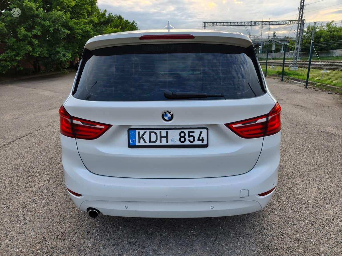 BMW 2 serija, 2.0 l., Минивэн