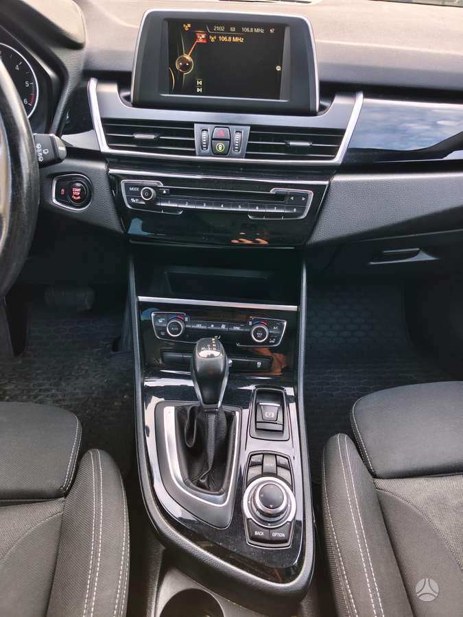 BMW 2 serija, 2.0 l., Минивэн