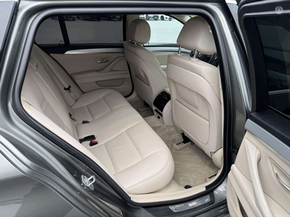 BMW 525, 2.0 l., Универсал