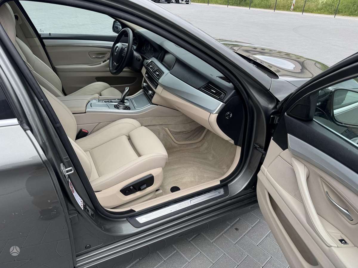 BMW 525, 2.0 l., Универсал