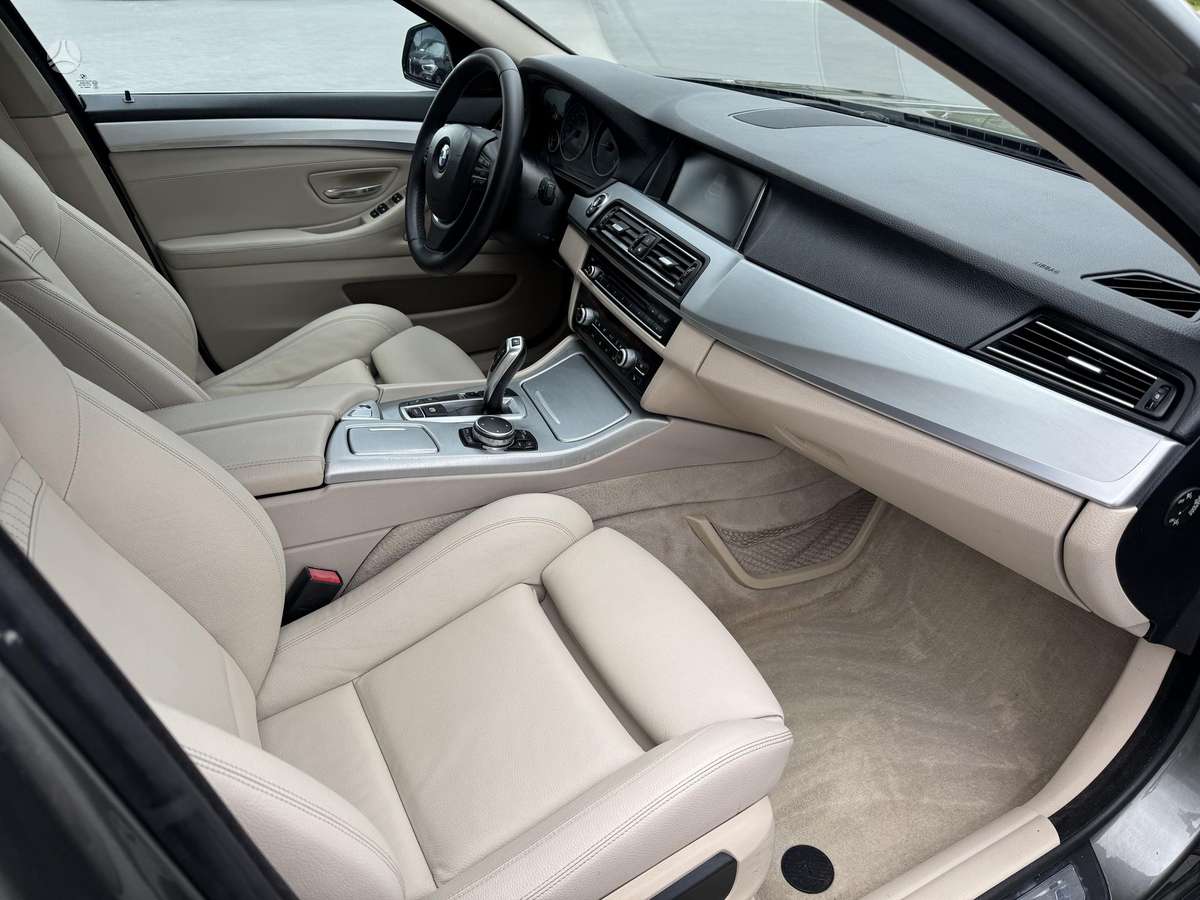 BMW 525, 2.0 l., Универсал