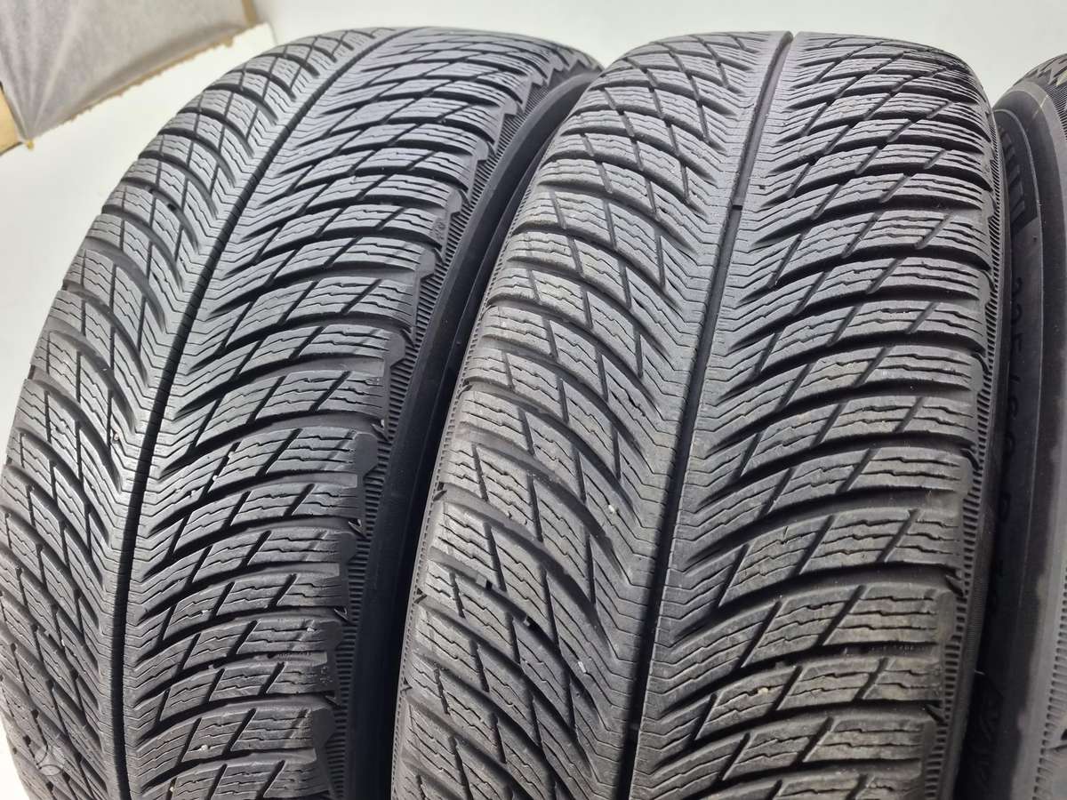Michelin 8mm, winter 225/60 R18