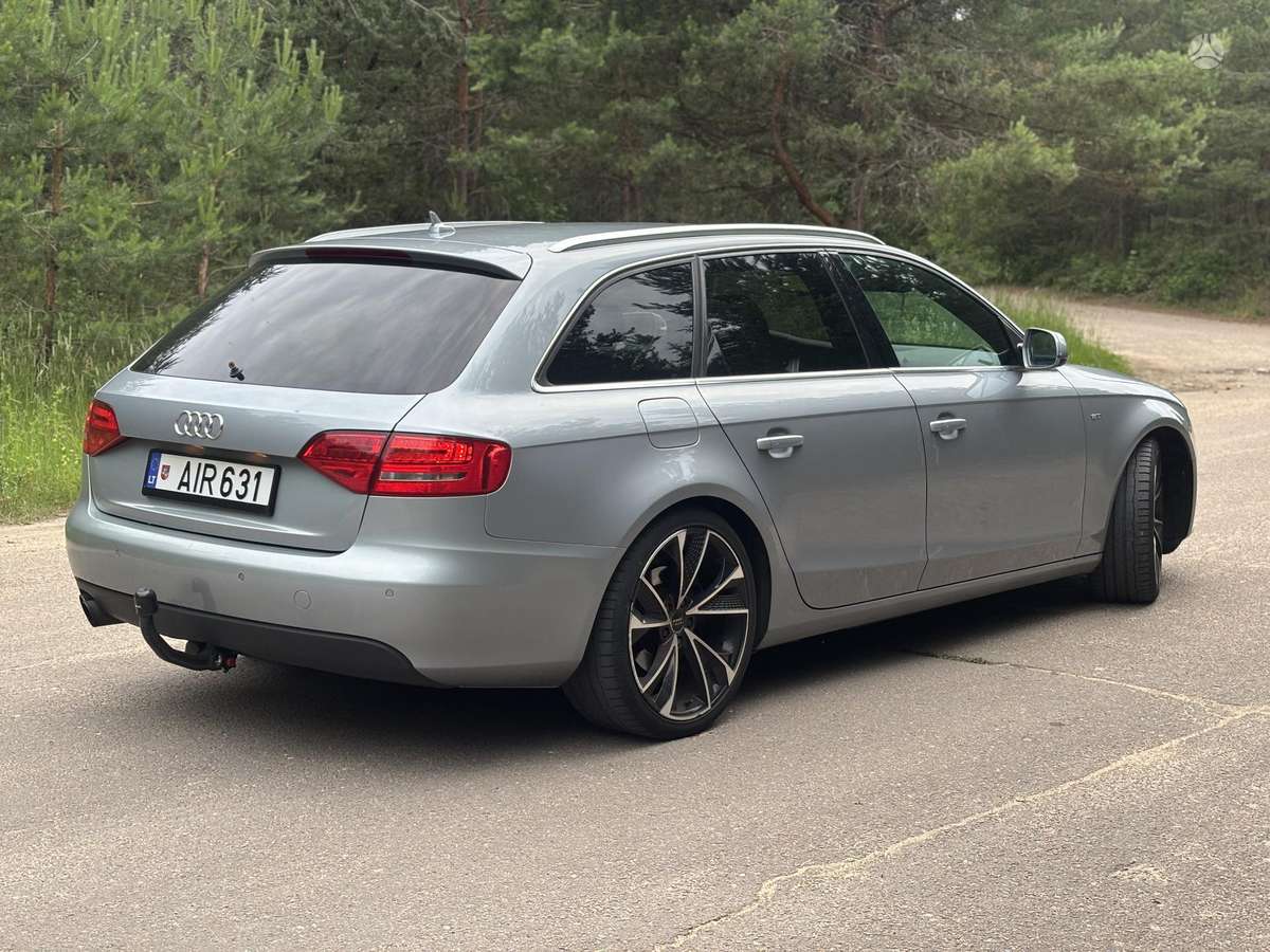 Audi A4, 1.8 l., universalas