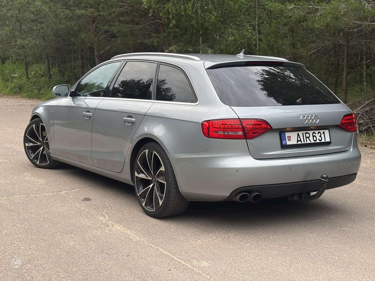 Audi A4, 1.8 l., universalas