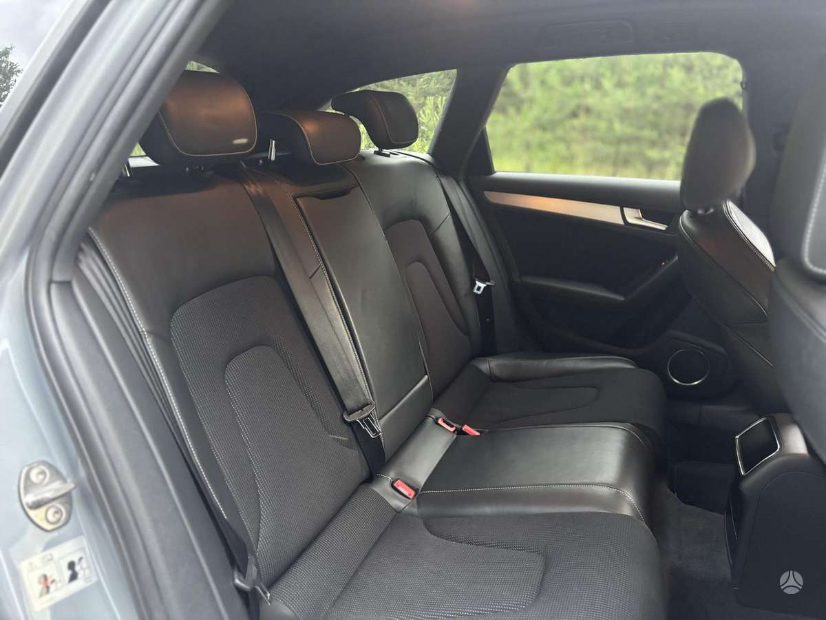 Audi A4, 1.8 l., universalas