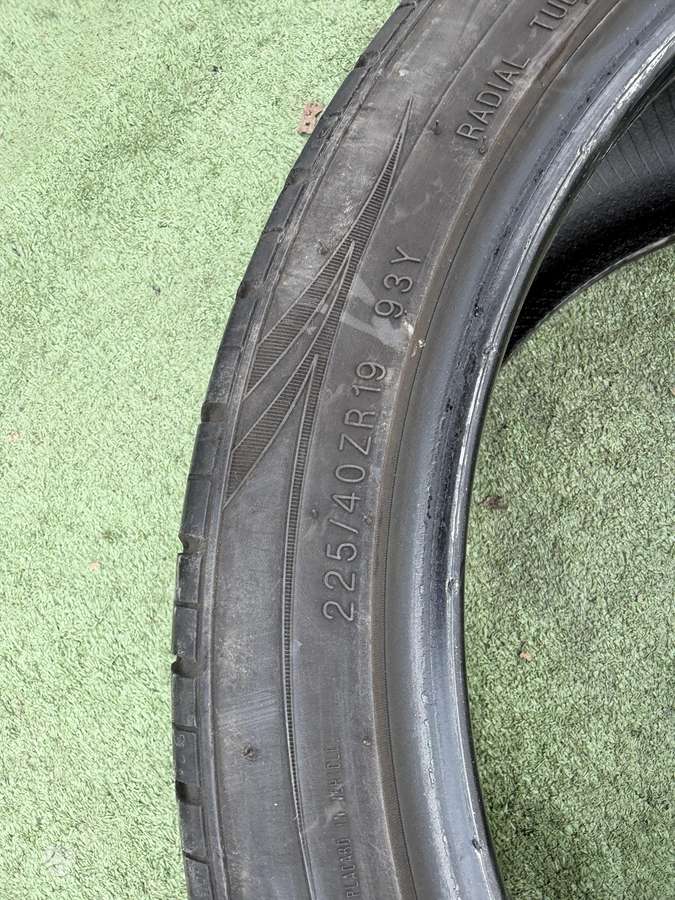 Kumho 5mm, летние 225/50 R19