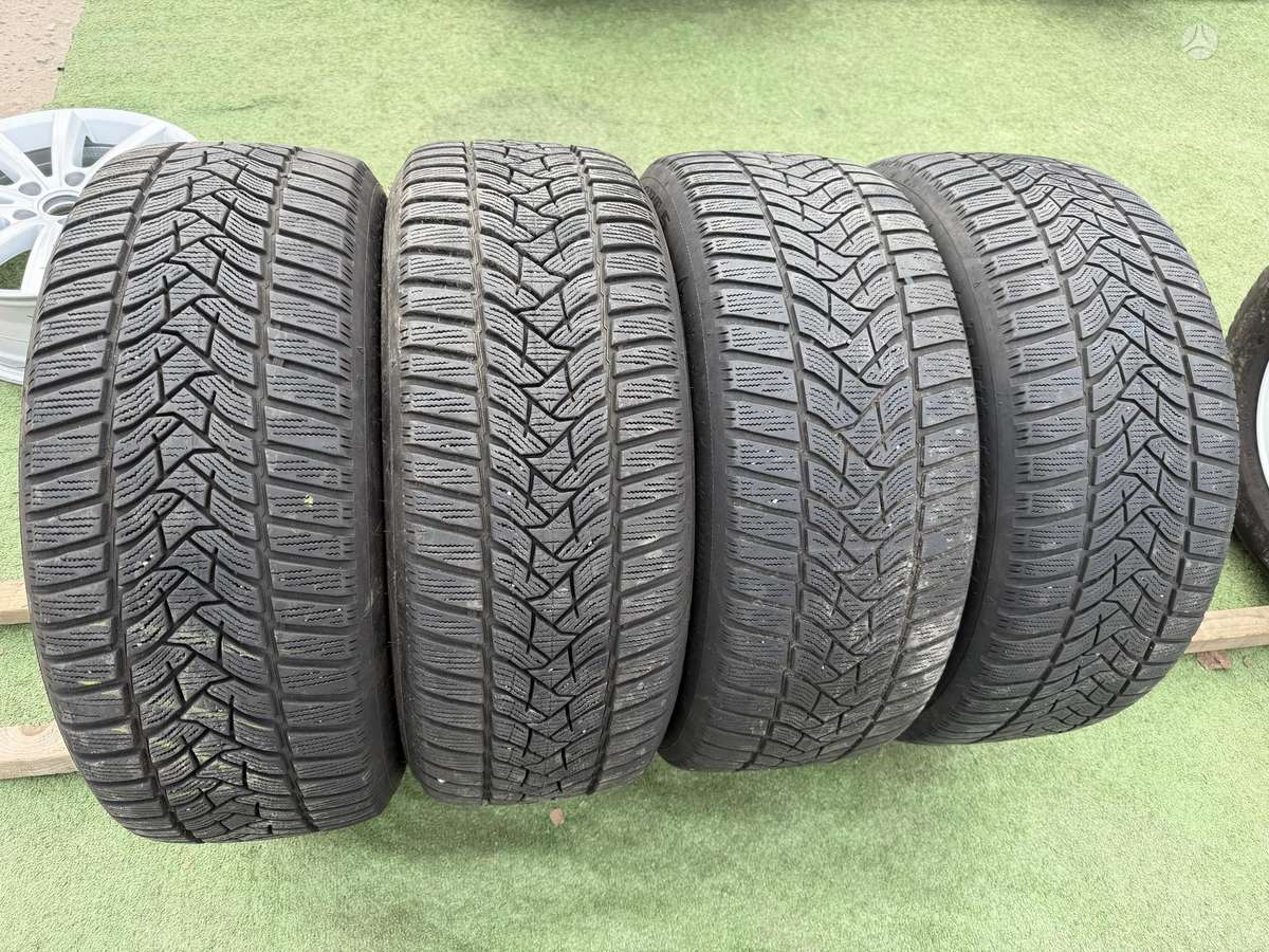 Dunlop 5/8mm, 2021m, всесезонные 225/50 R17