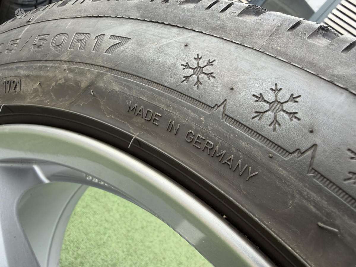 Dunlop 5/8mm, 2021m, universalios 225/50 R17