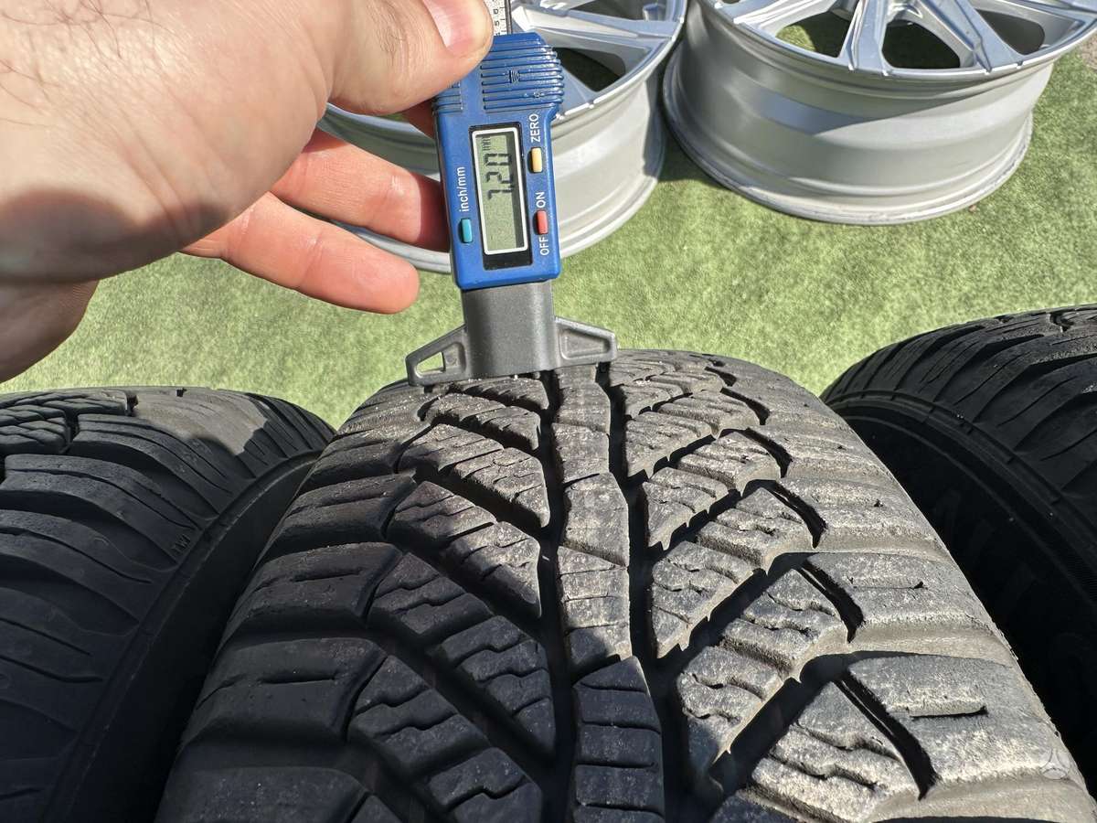 Semperit 7mm, 2024m, universalios 165/70 R14