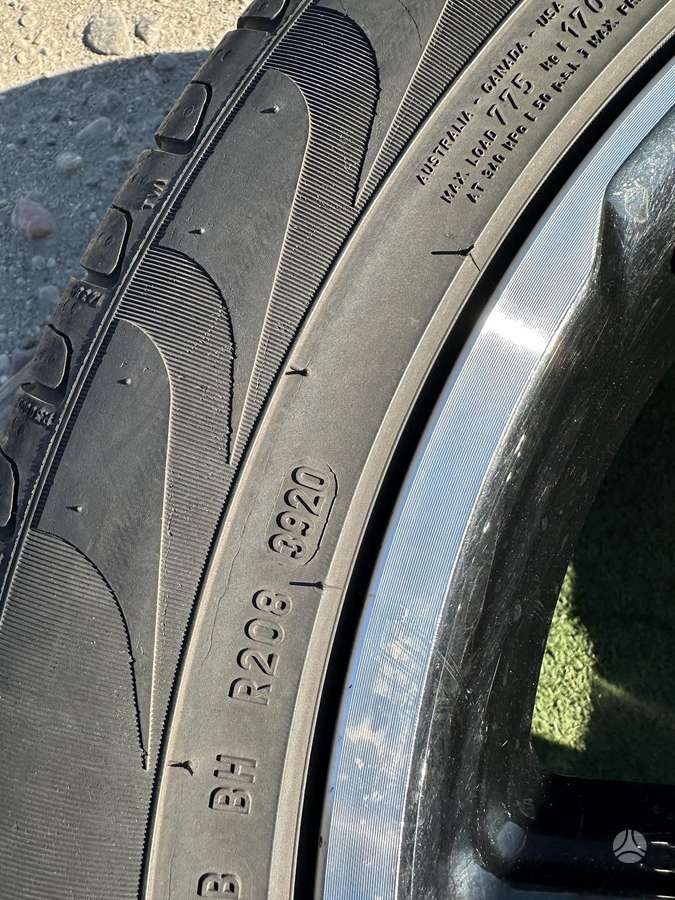 Pirelli 7+5mm, 2020m, summer 215/55 R18