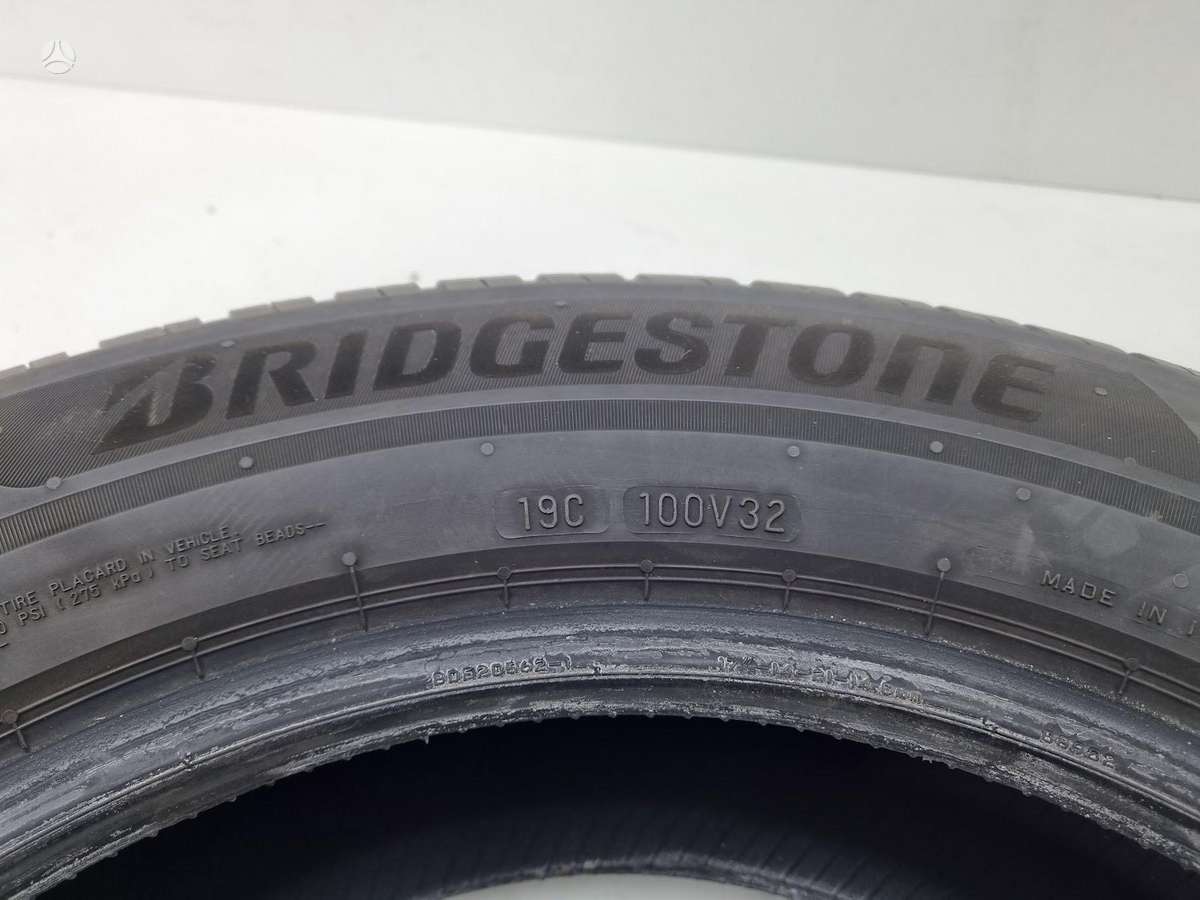 Bridgestone 6mm, 2024m, winter 215/65 R17