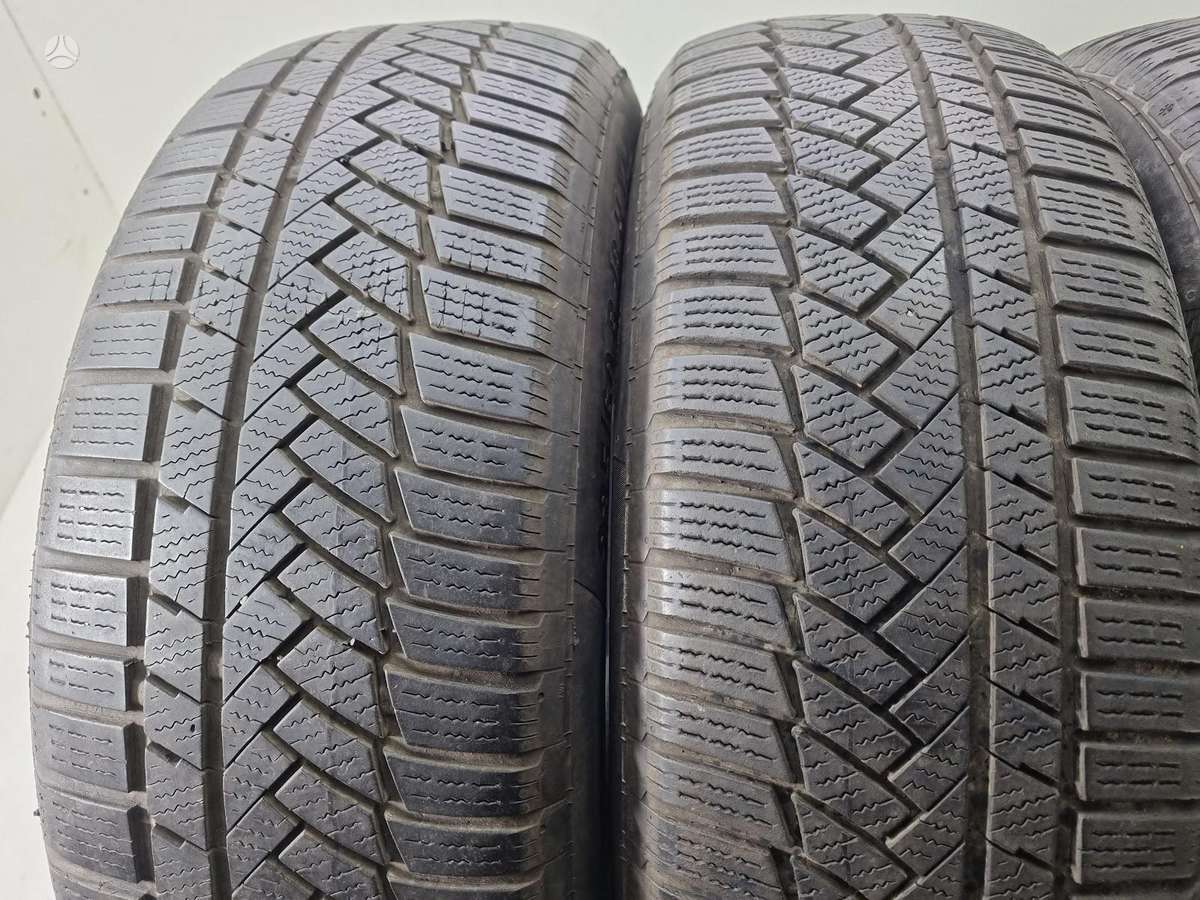 Continental 5-6mm, всесезонные 235/60 R18