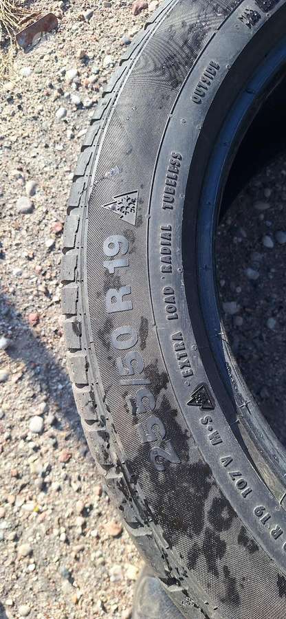 Continental 5/6mm,, universalios 255/50 R19