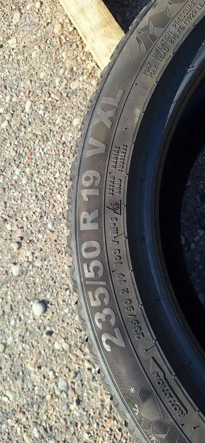 Semperit 7/8mm, 2021m., всесезонные 235/50 R19