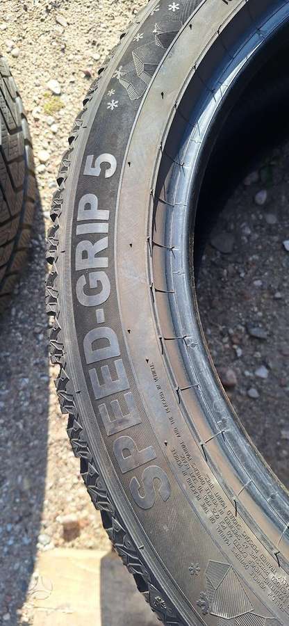Semperit 7/8mm, 2021m., universalios 235/50 R19