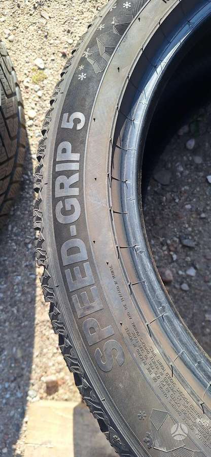 Semperit 7/8mm, 2021m., всесезонные 235/50 R19