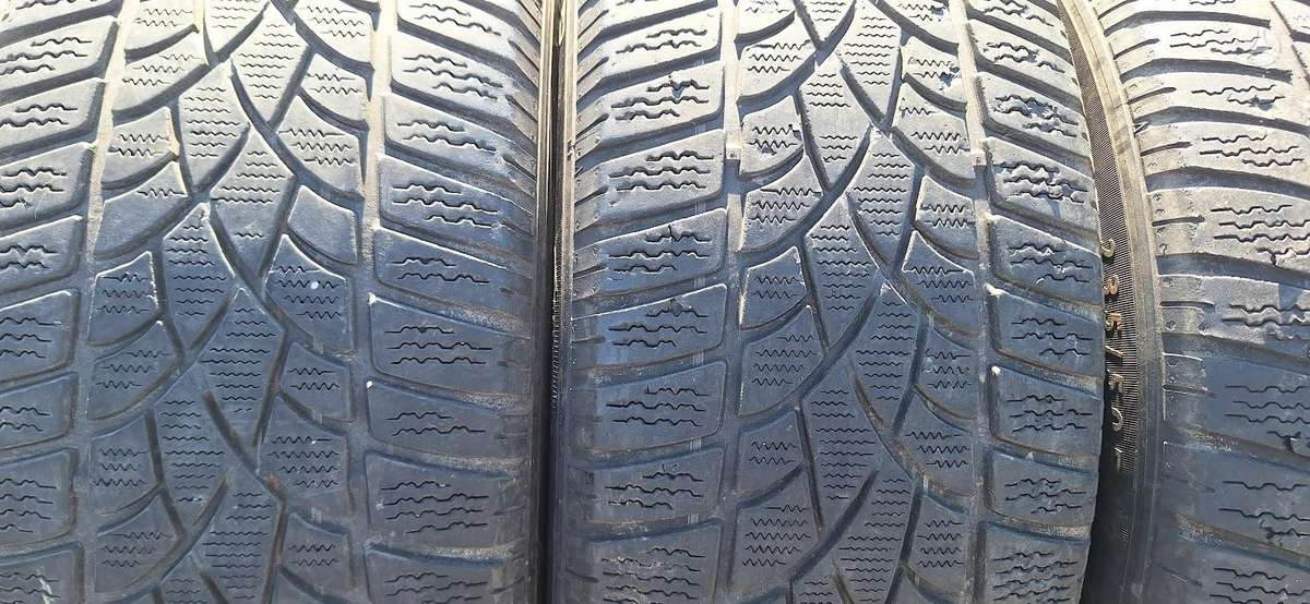 Dunlop 3/4mm,, universalios 235/50 R19