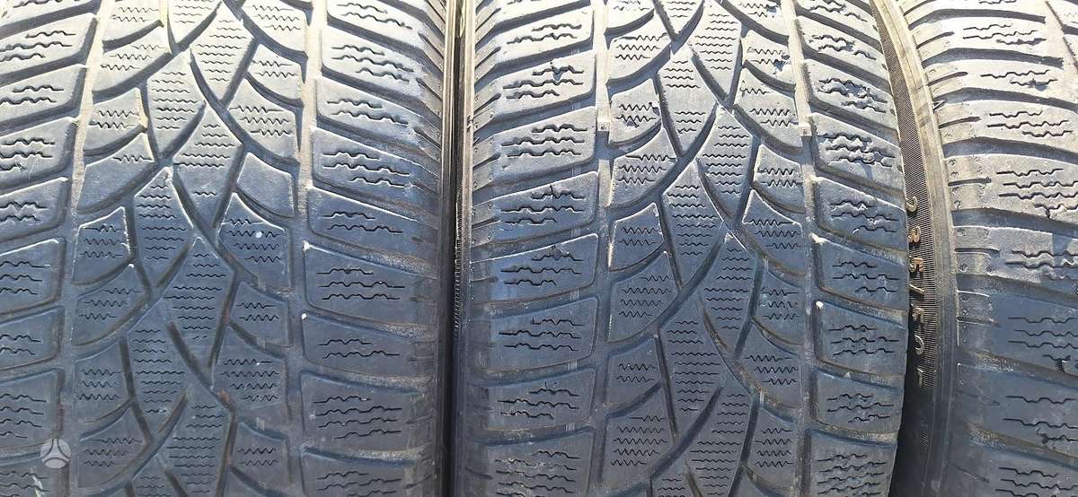 Dunlop 3/4mm,, всесезонные 235/50 R19