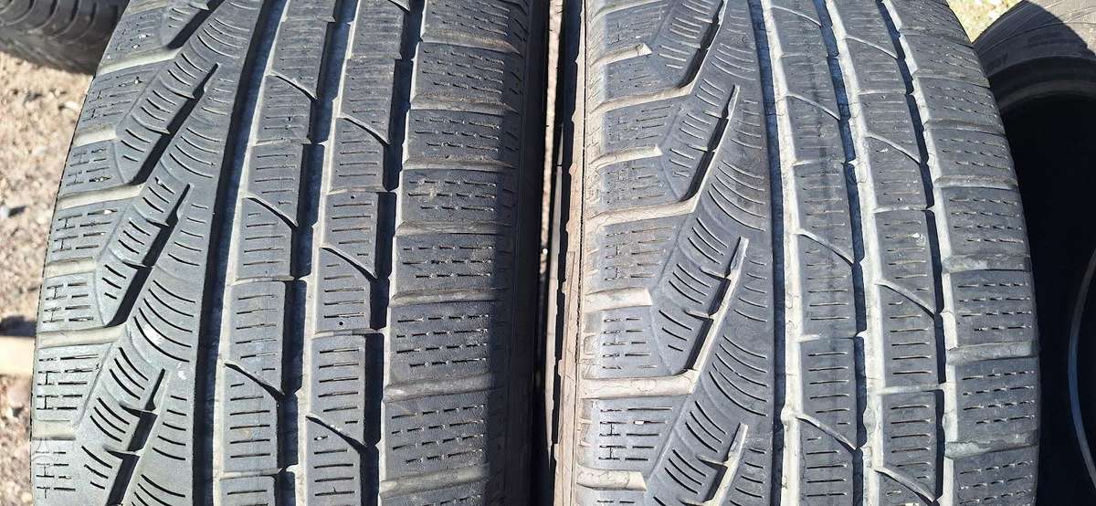 Pirelli 5mm, 2020m, всесезонные 235/50 R19