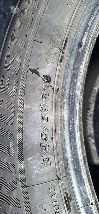 Bridgestone 4mm, 2022m, всесезонные 245/50 R19