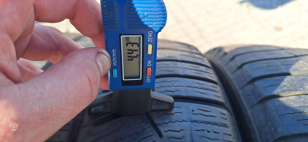 Michelin 4mm, 2022m, universalios 295/40 R20