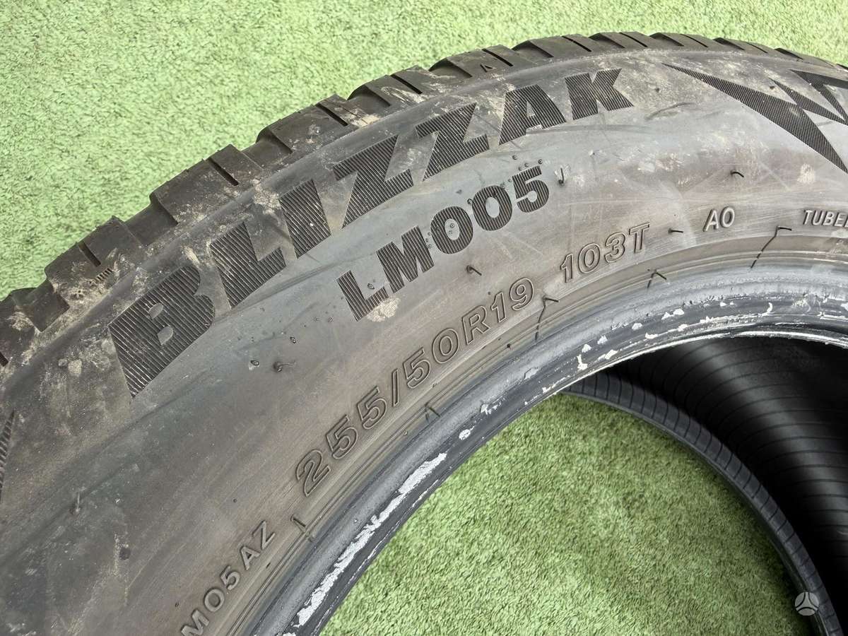 Bridgestone 5mm, 2022m, всесезонные 255/50 R19