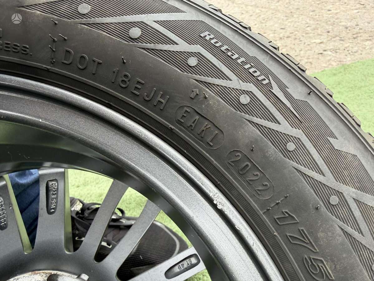 Nexen 6/7mm, всесезонные 175/65 R14