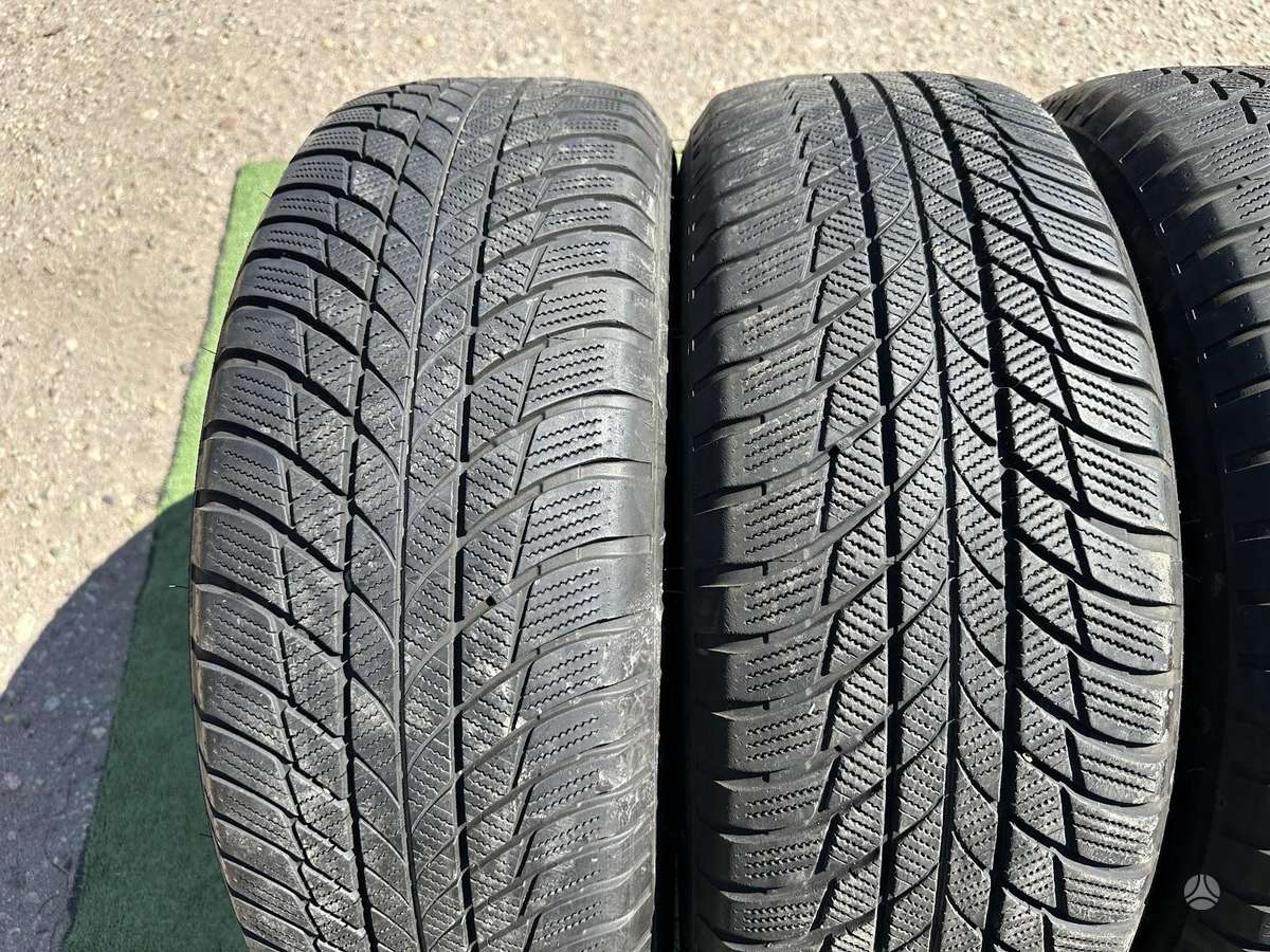 Bridgestone 6mm, 2018m, всесезонные 225/60 R18