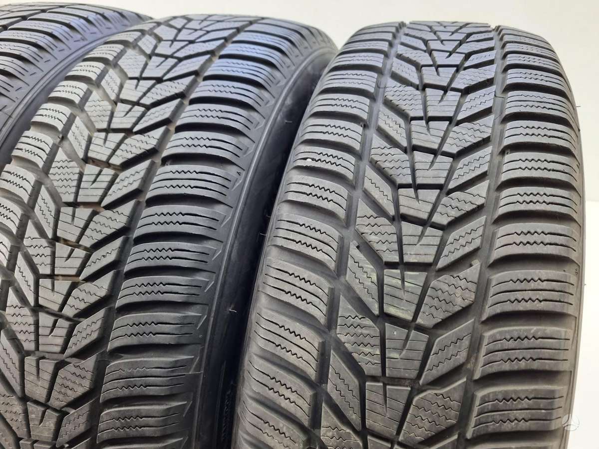 Hankook 7-8mm, всесезонные 215/65 R17