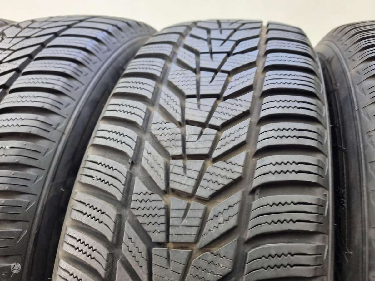 Hankook 7-8mm, всесезонные 215/65 R17