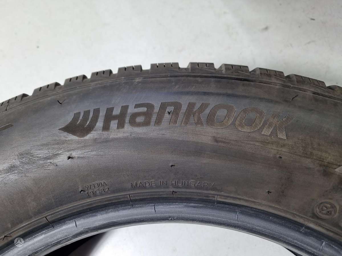 Hankook 7-8mm, всесезонные 215/65 R17