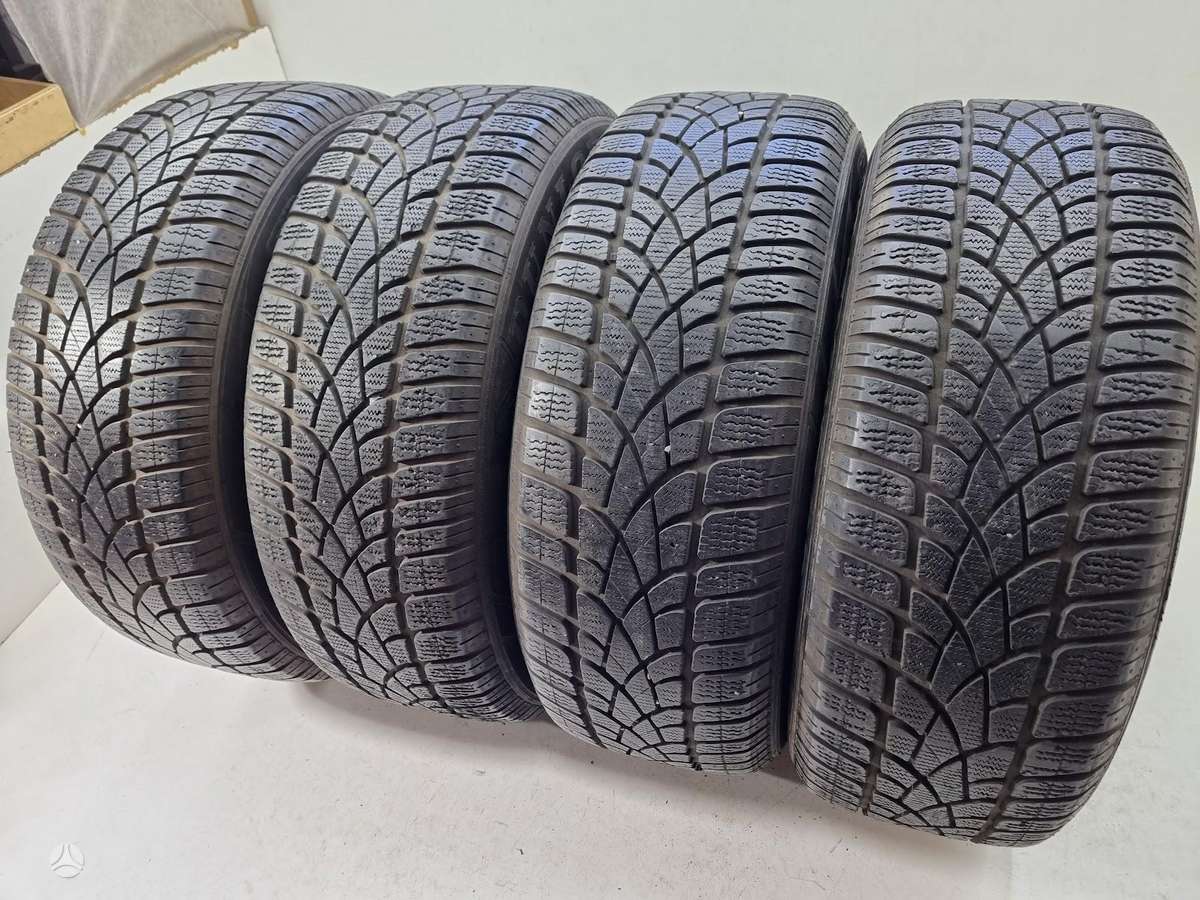 Dunlop 7mm, всесезонные 235/55 R18