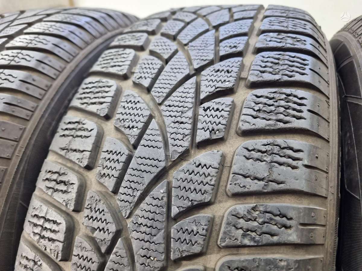 Dunlop 7mm, всесезонные 235/55 R18