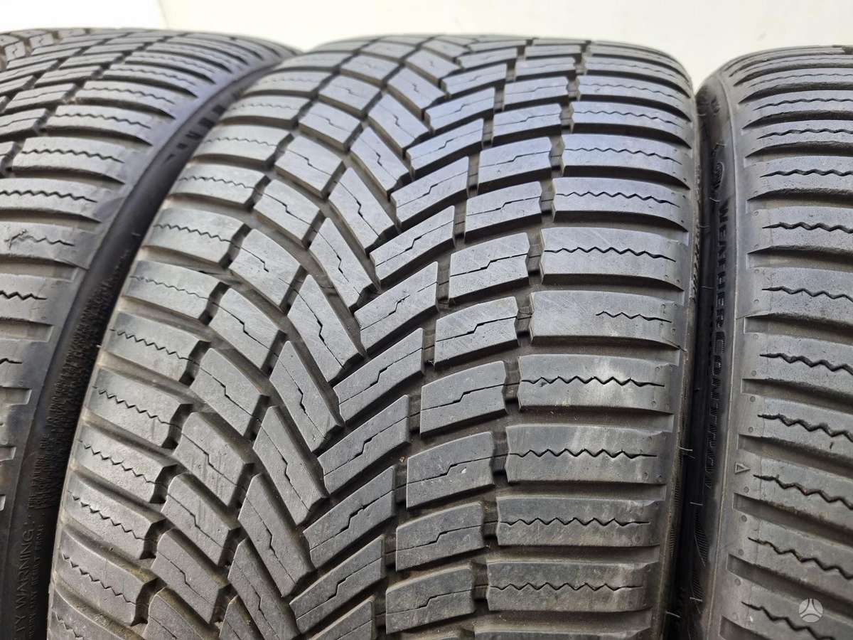 Bridgestone 6-7mm, всесезонные 235/35 R19