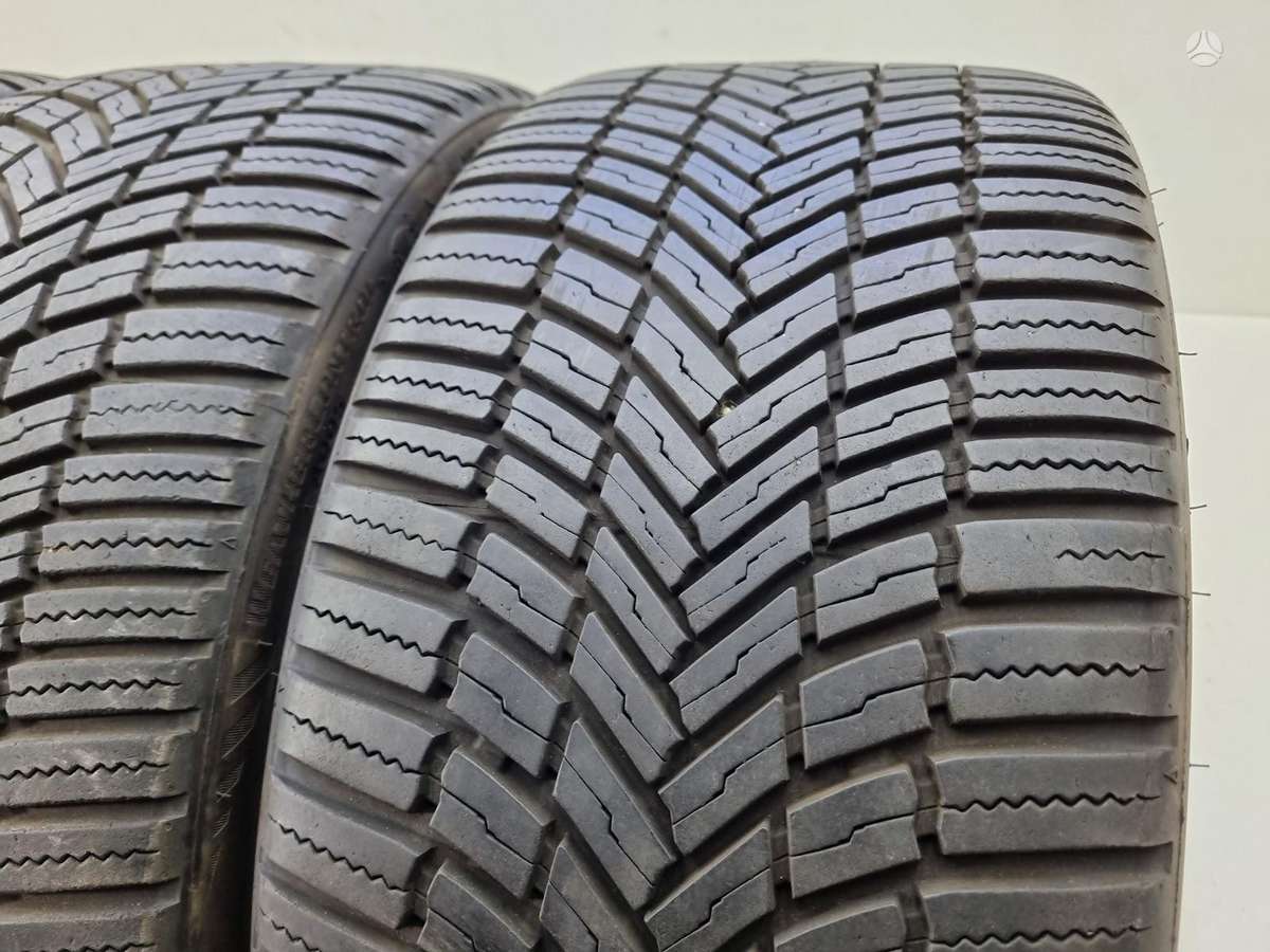 Bridgestone 6-7mm, universalios 235/35 R19