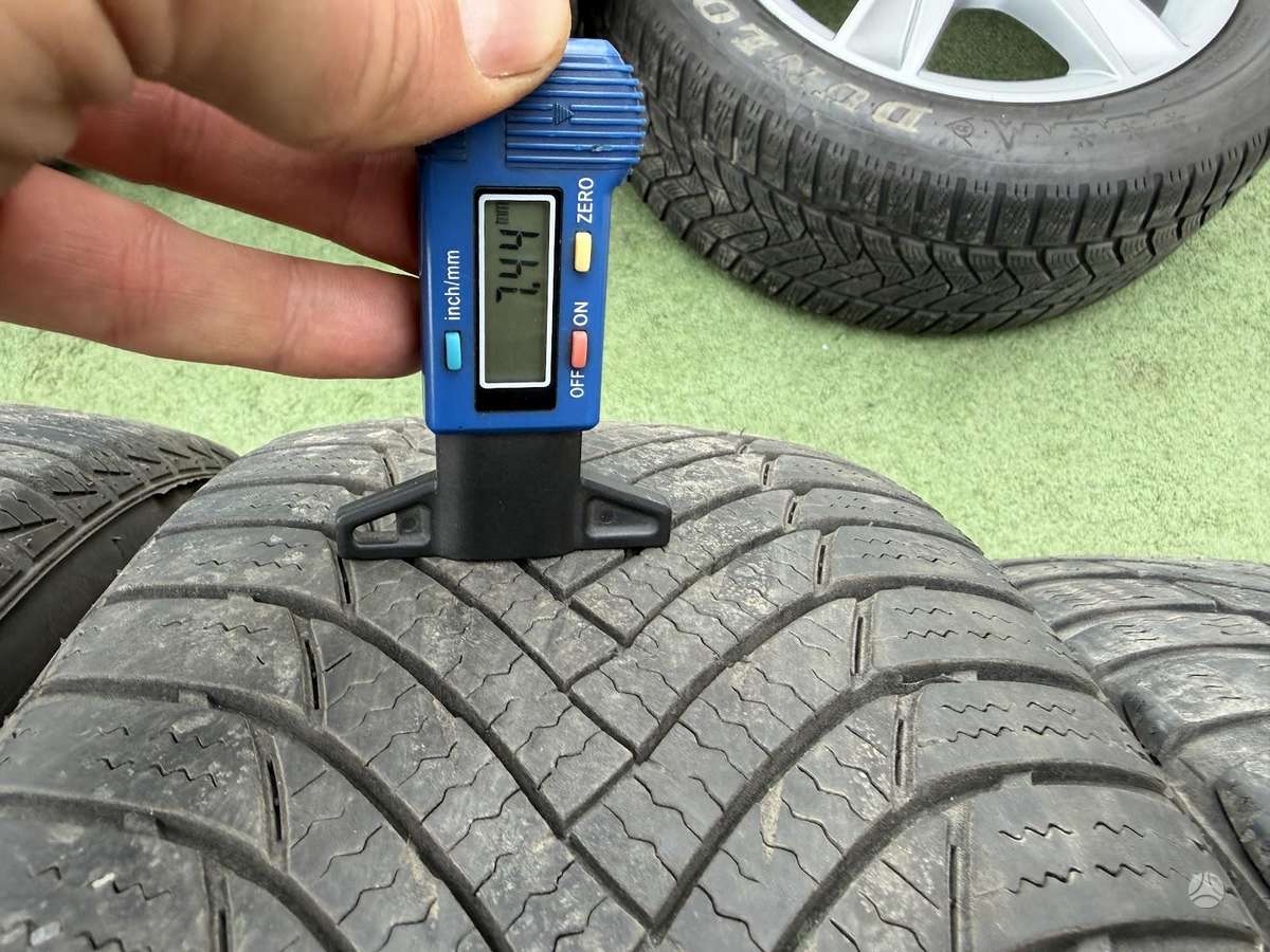 Pirelli 5/7mm,, всесезонные 205/55 R16