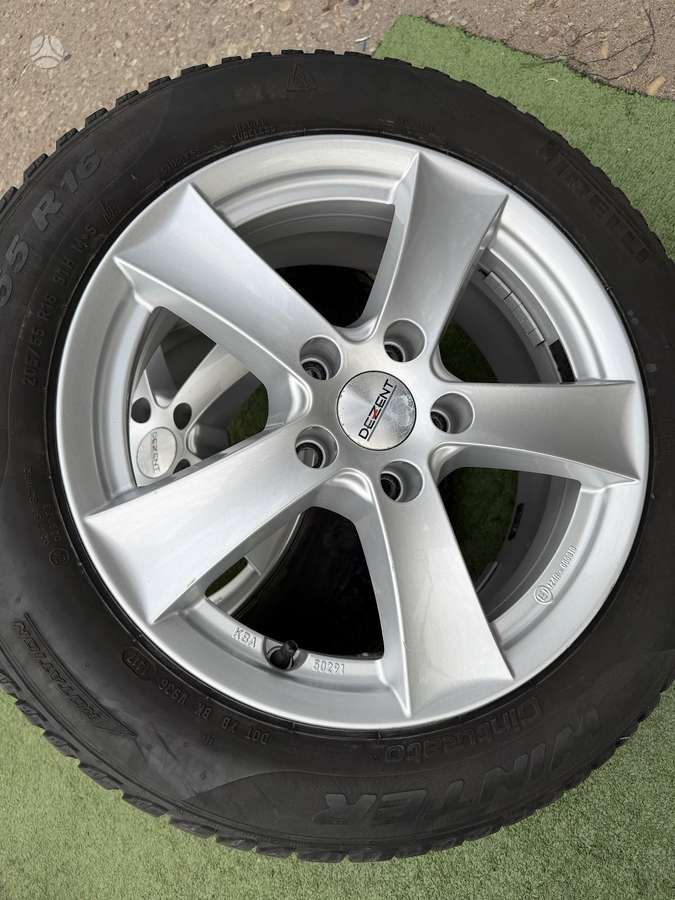 Pirelli 5/7mm,, всесезонные 205/55 R16